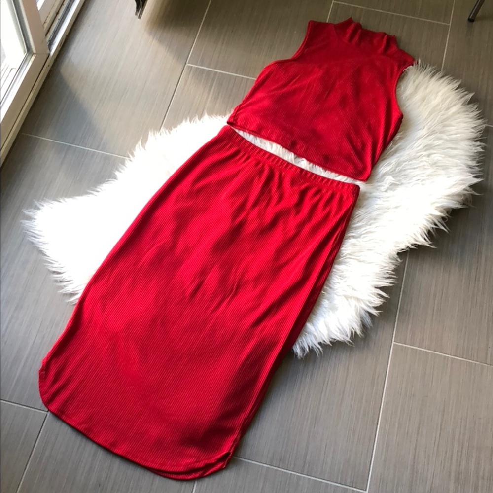 Guess two piece bodycon set- red